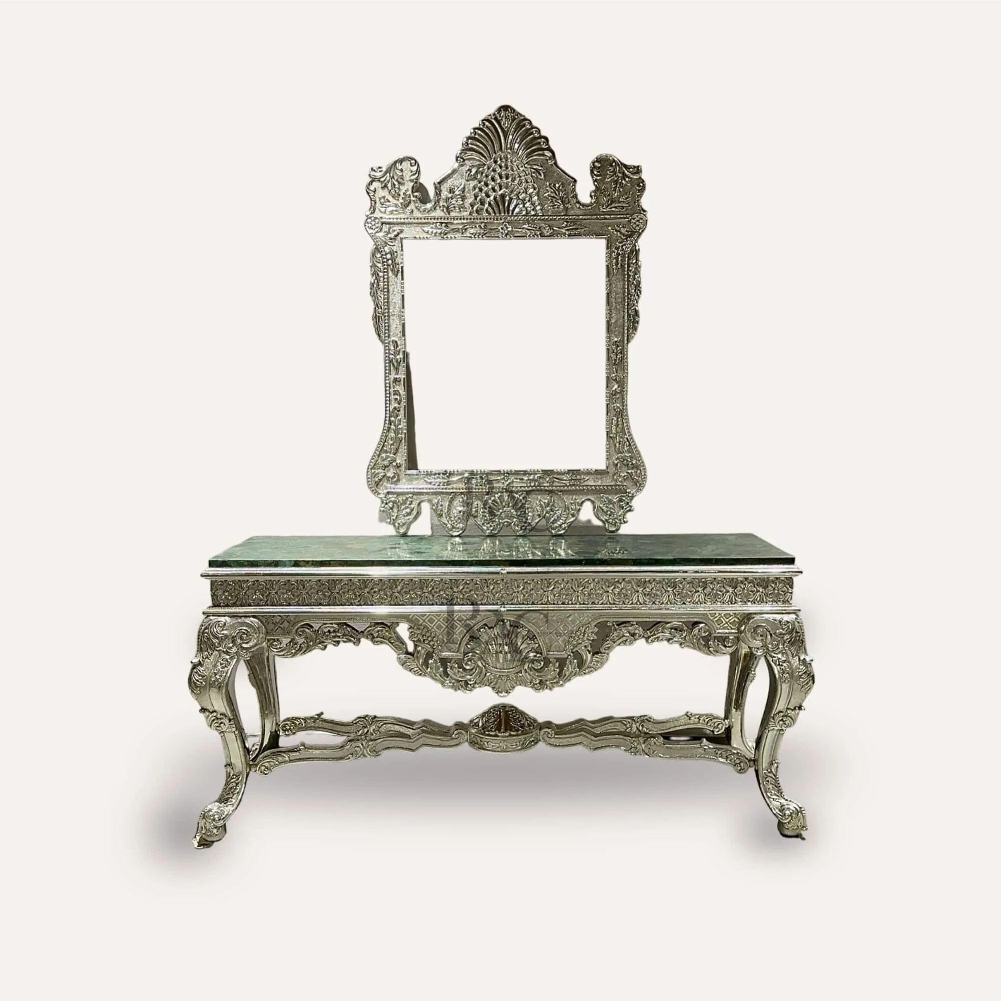 Silver furniture, Carving furniture