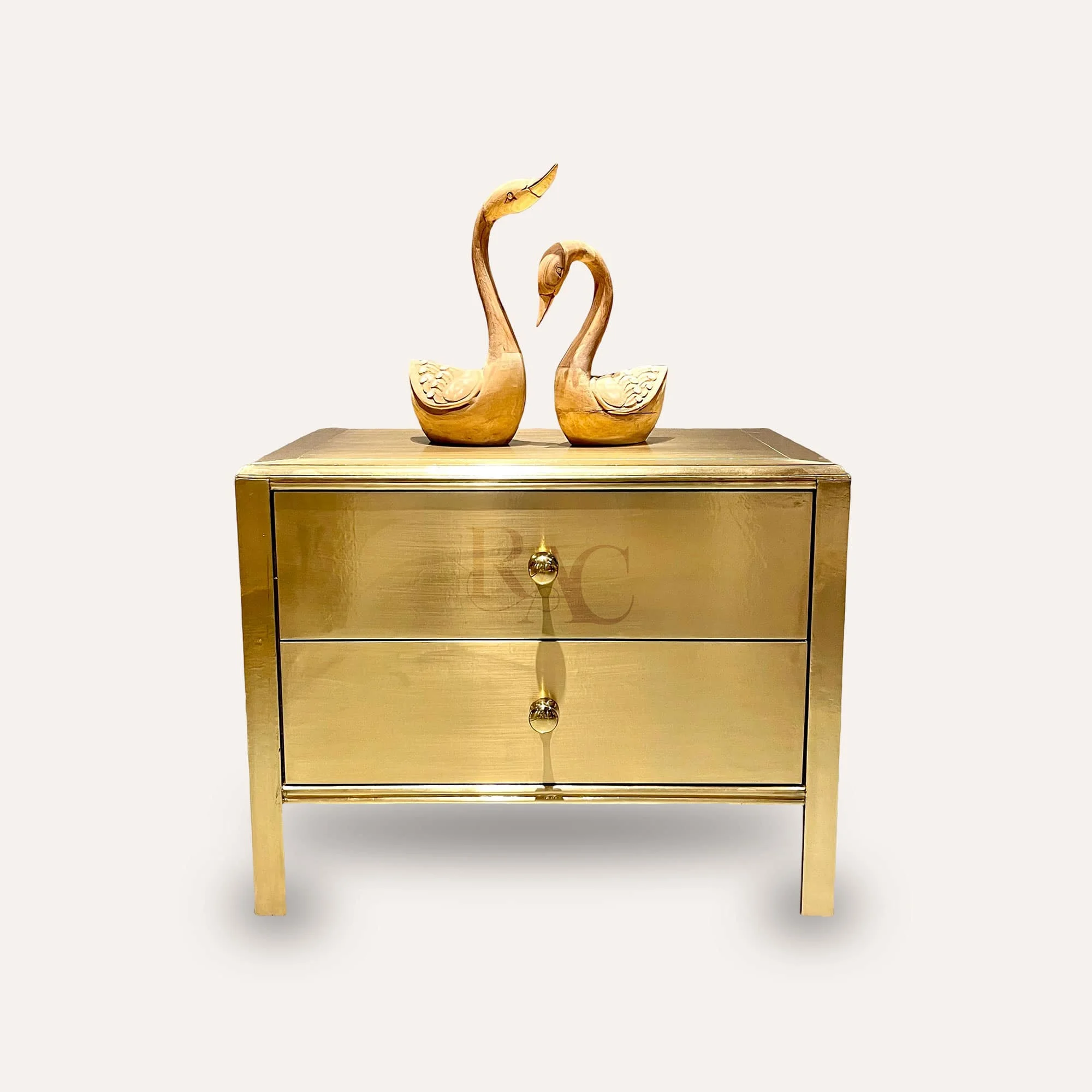 Opulent gold furniture for high-end living spaces