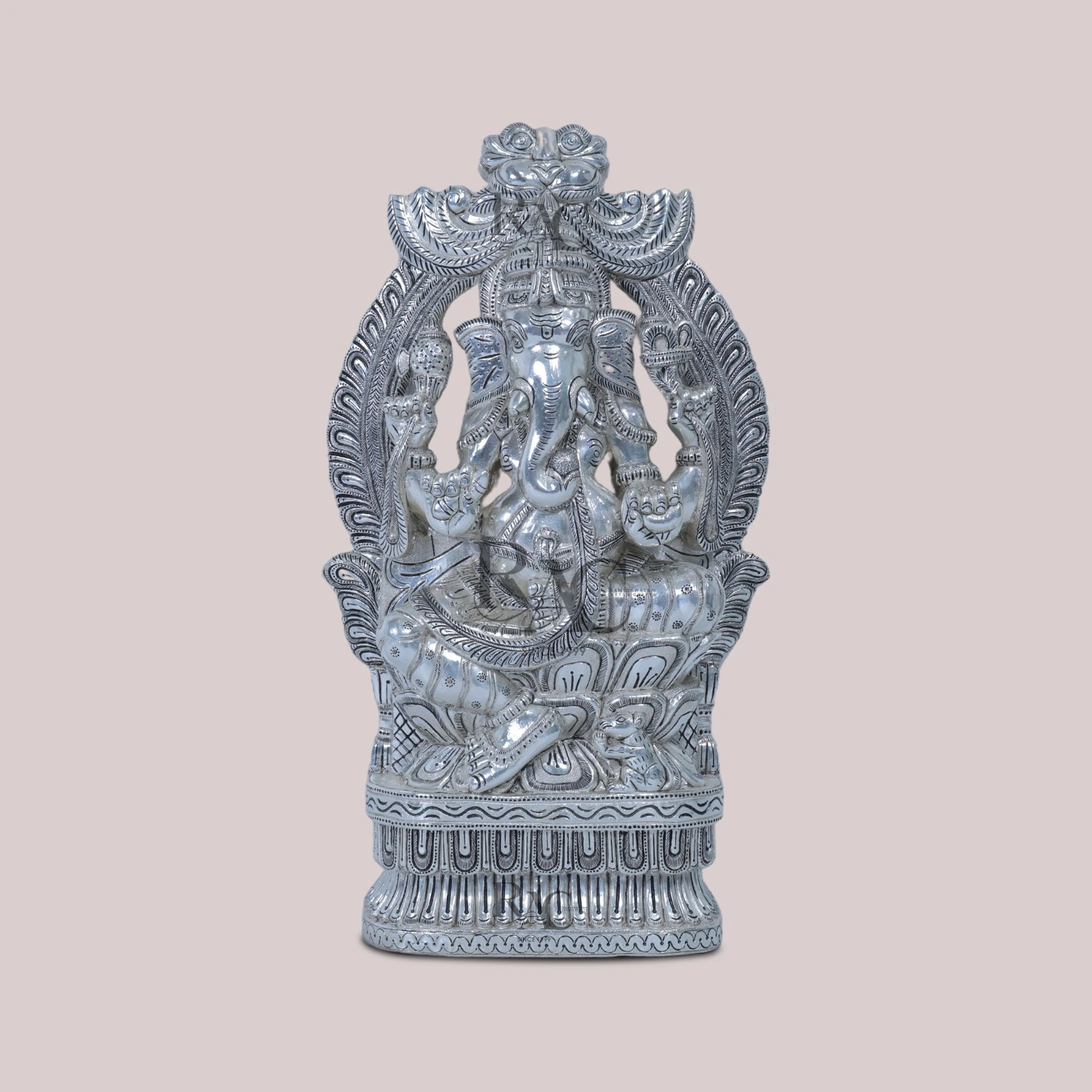 Ornate Silver Ganesha Idol With Prabhavali